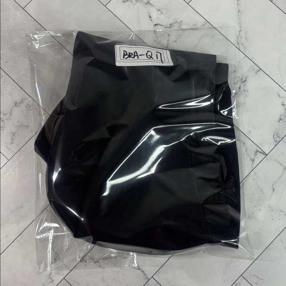 NWT Cacique Lane Bryant Womans T-Shirt Bra Black Lightly Lined NO WIRE 42G - Picture 11 of 11